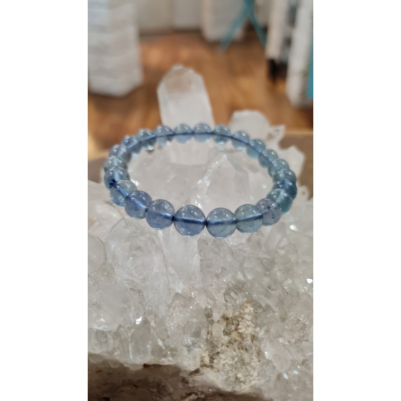 BRACELET EN FLUORITE BLEUE 8 MM.