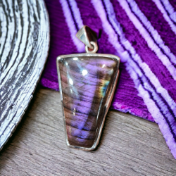 LABRADORITE VIOLETTE PENDENTIF ARGENT 1