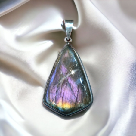 LABRADORITE VIOLETTE PENDENTIF ARGENT 2