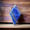 LAPIS LAZULI FORME DIAMANT SUR SOCLE 3