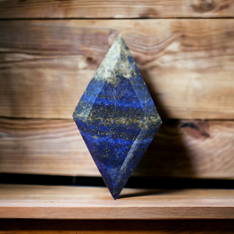 LAPIS LAZULI FORME DIAMANT SUR SOCLE 5