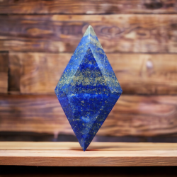 LAPIS LAZULI FORME DIAMANT SUR SOCLE 5